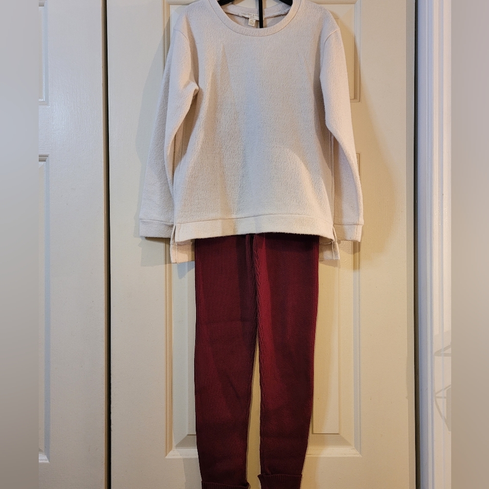 Girls Chelsea & Violet outfit sweater & cuffed ribbed leggings